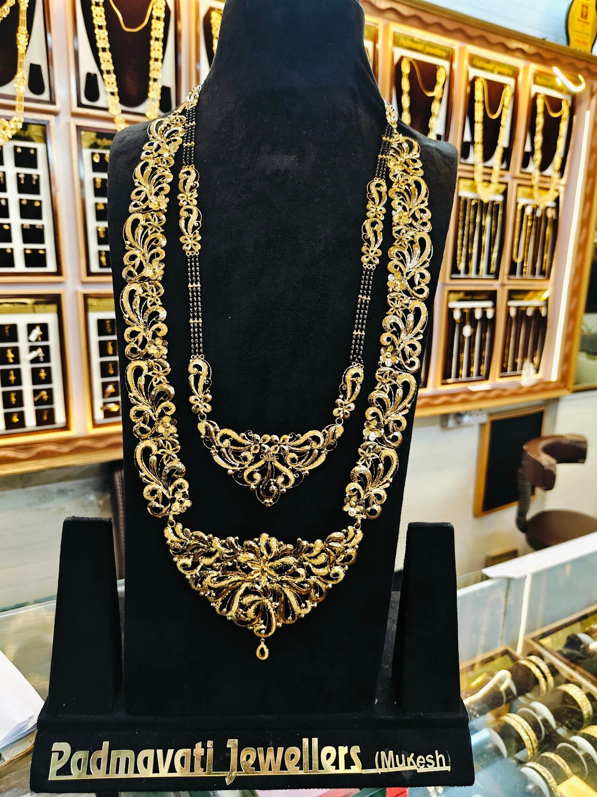 Goldsmith bench at Padmavati Jewellers